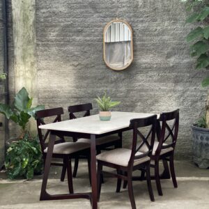 Agra - DiningSet