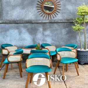 CF 06 - Cafe Dining Chair