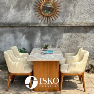 CS 08 - Diningset