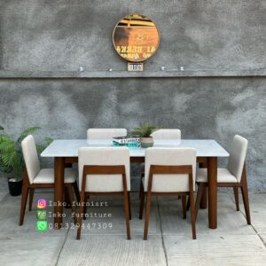 CS 03 - Diningset