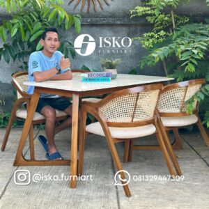 Clio 01 - Diningset